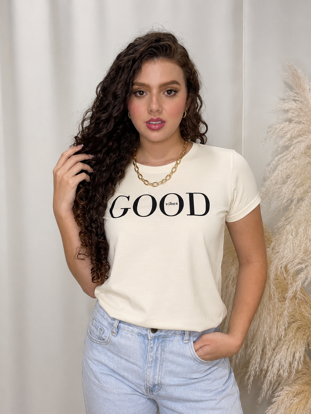 Camiseta Esencial Dama - Good Vibes