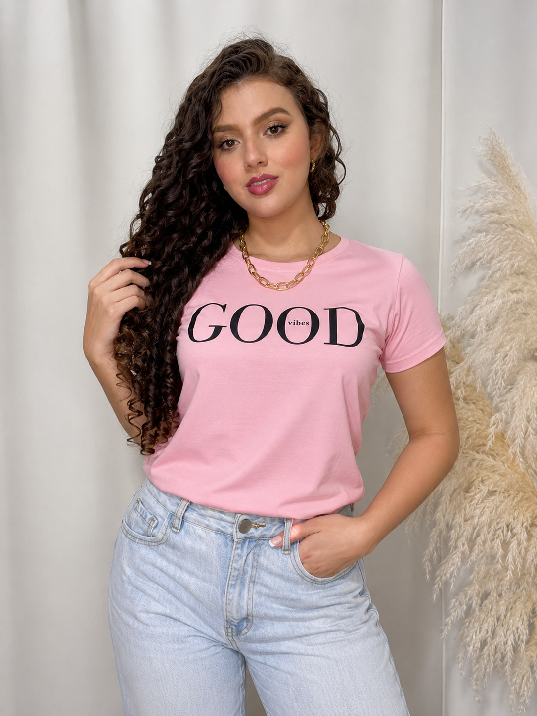 Camiseta Esencial Dama - Good Vibes