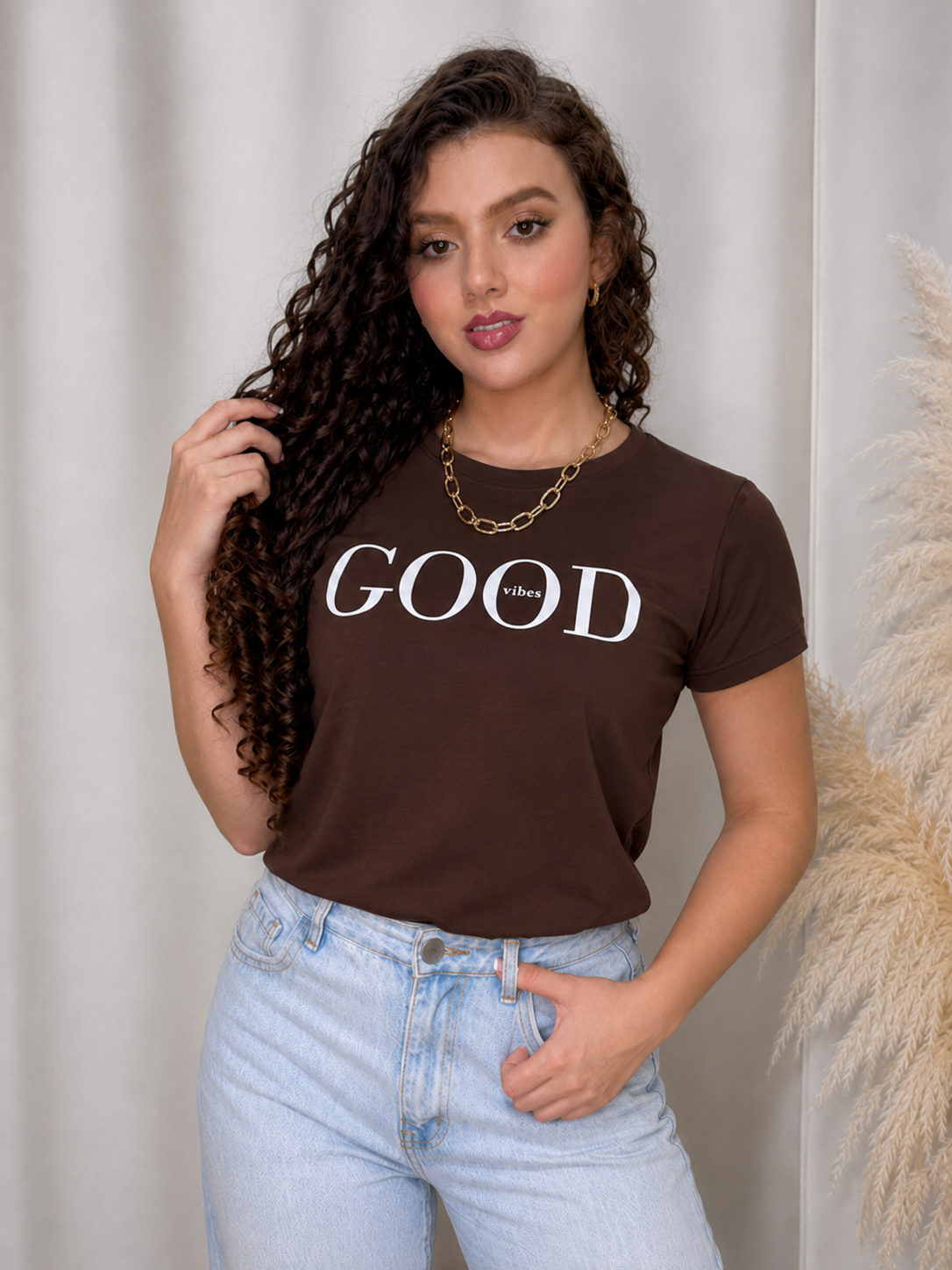 Camiseta Esencial Dama - Good Vibes