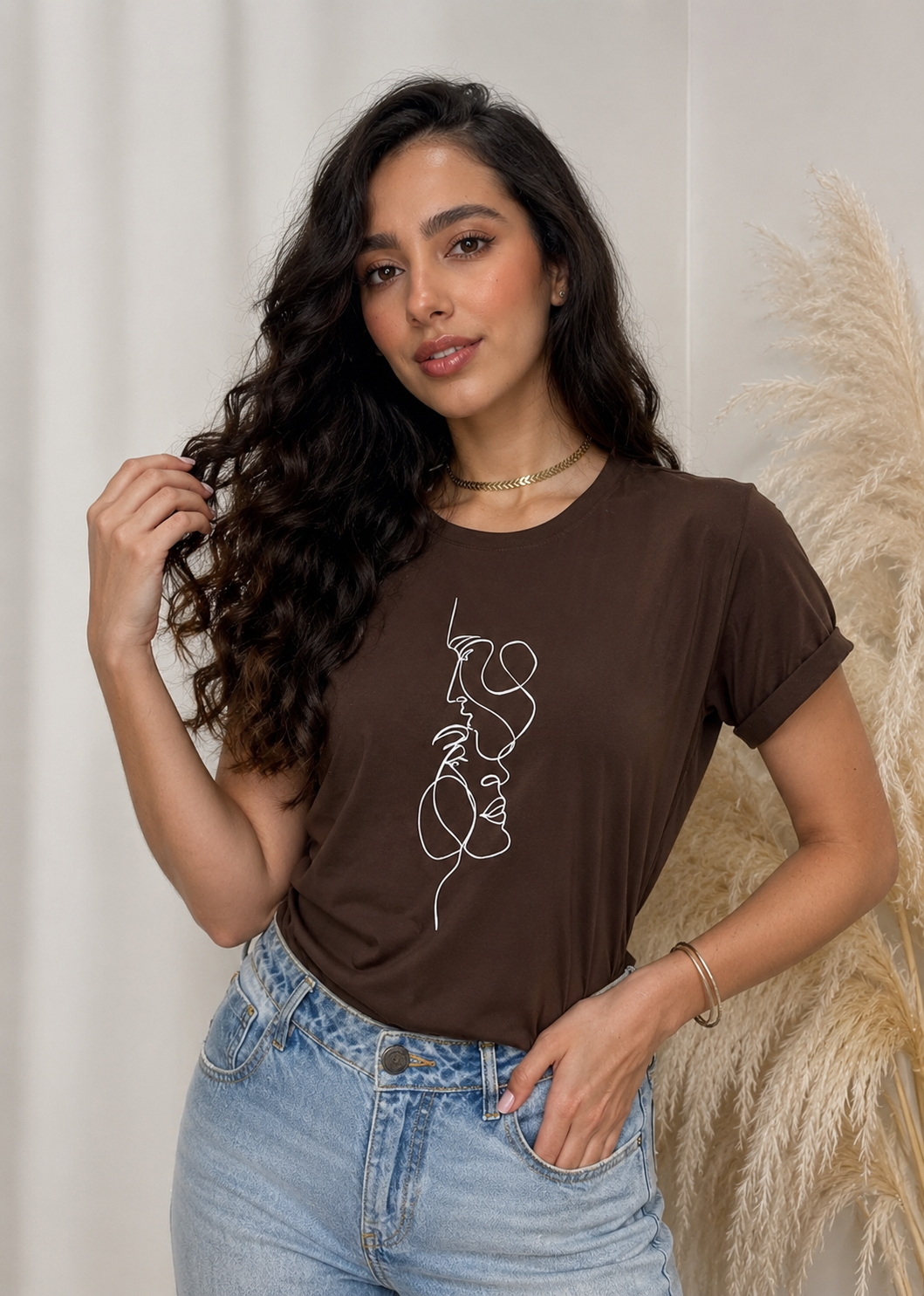 Camiseta Esencial Dama - Rostros Lineales