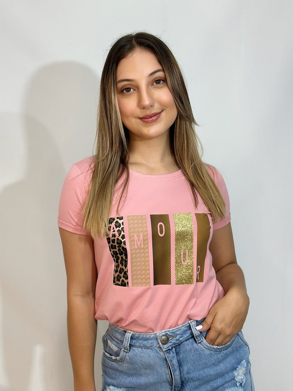 Camiseta Esencial Dama Amour Club - BASICTEX