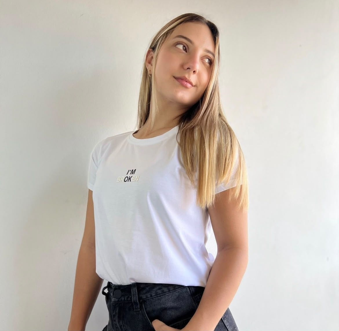 Camiseta Esencial Dama - Broken Minimal - Basictex