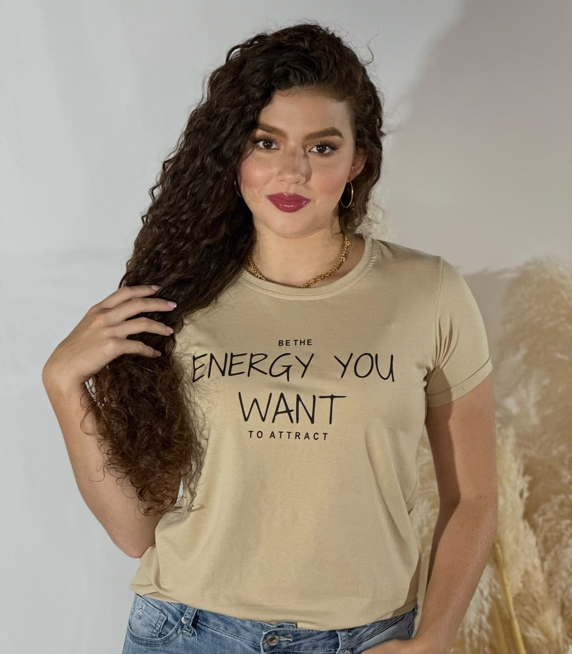 Camiseta Esencial Dama - Energy You Want color Camel - Basictex